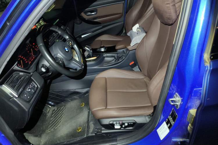 Used BMW 3 Series 2019 320Li M Sport Package Left Front Seat