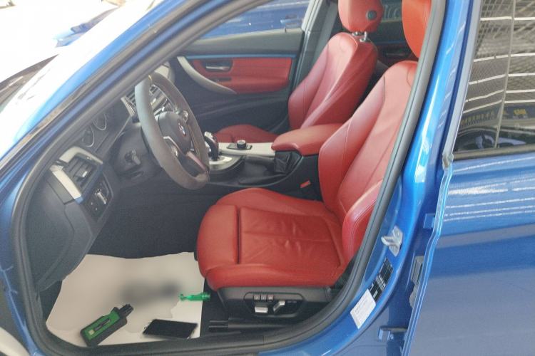 Used BMW 3 Series 2019 320i M Sport Package Left Front Seat