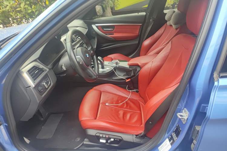 Used BMW 3 Series 2019 320i M Sport Night Edition Left Front Seat