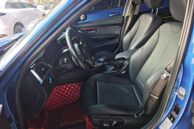 Used BMW 3 Series 2019 320Li M Sport Package Left Front Seat