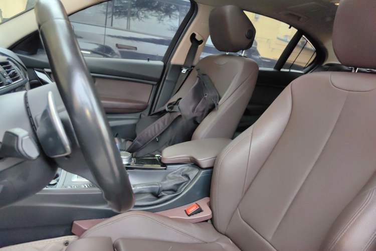 Used BMW 3 Series 2019 320Li M Sport Package Left Front Seat