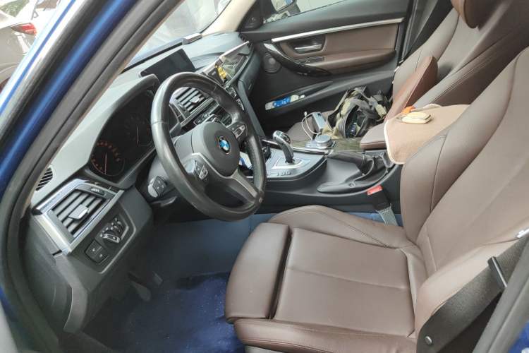 Used BMW 3 Series 2019 320Li M Sport Night Edition Left Front Seat