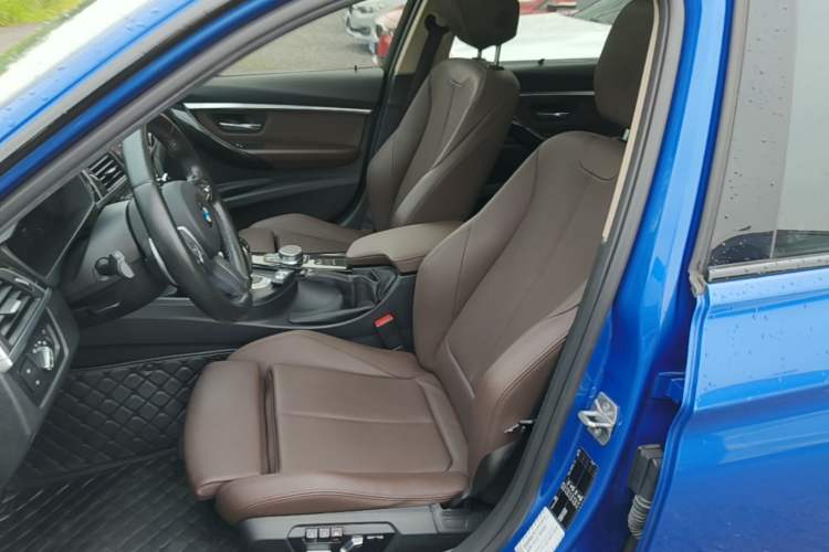 Used BMW 3 Series 2019 320Li M Sport Night Edition Left Front Seat