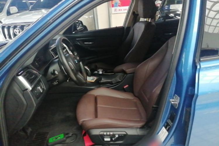 Used BMW 3 Series 2019 320Li M Sport Package Left Front Seat