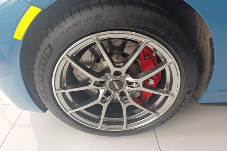 Used BMW 3 Series 2019 320i M Sport Night Edition Left Front Wheel Hub