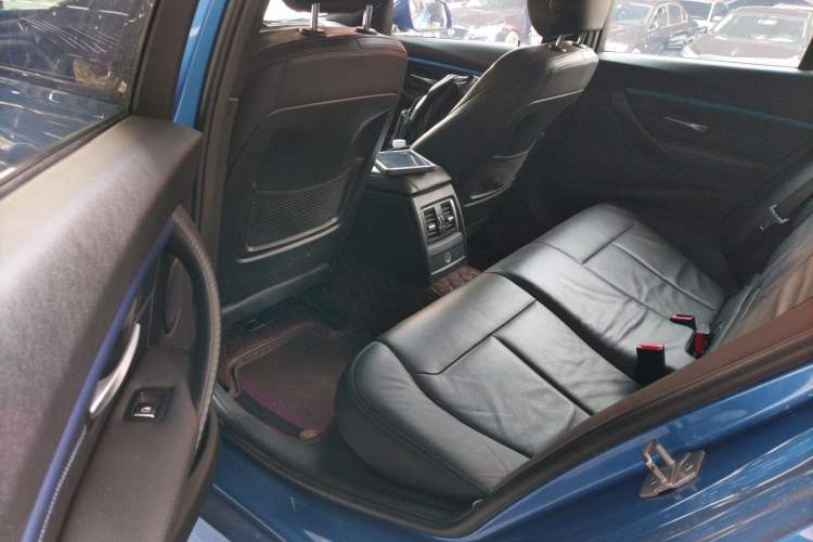 Used BMW 3 Series 2019 320i M Sport Package Left Rear Seat