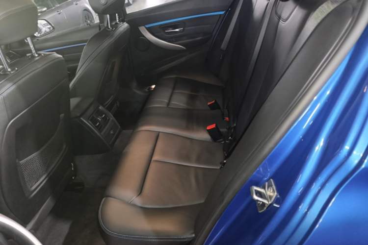 Used BMW 3 Series 2019 320i M Sport Package Left Rear Seat