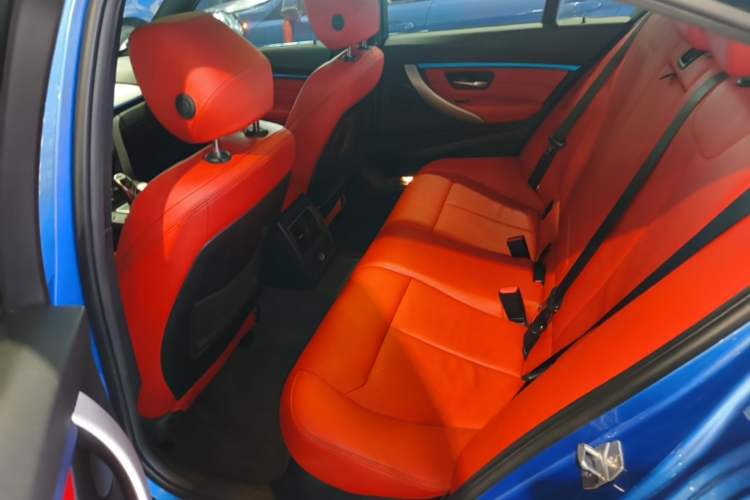 Used BMW 3 Series 2019 320i M Sport Package Left Rear Seat