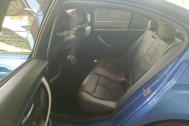 Used BMW 3 Series 2019 320i M Sport Package Left Rear Seat
