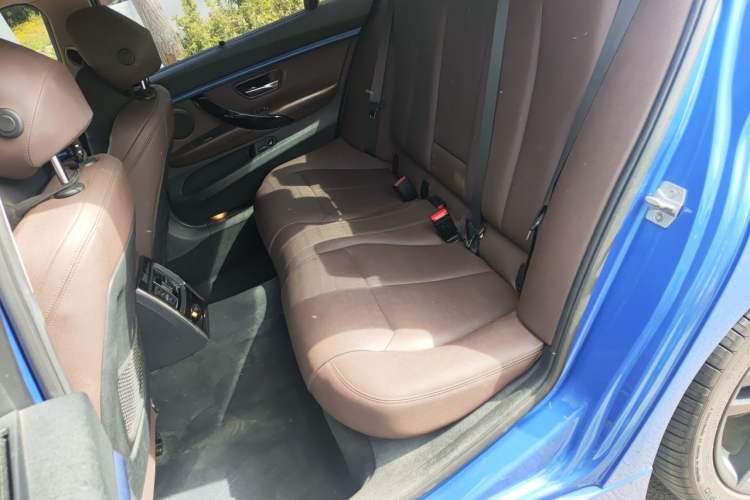 Used BMW 3 Series 2019 320Li M Sport Package Left Rear Seat