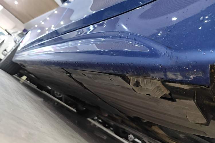 Used BMW 3 Series 2019 320Li M Sport Package Left Side Sill