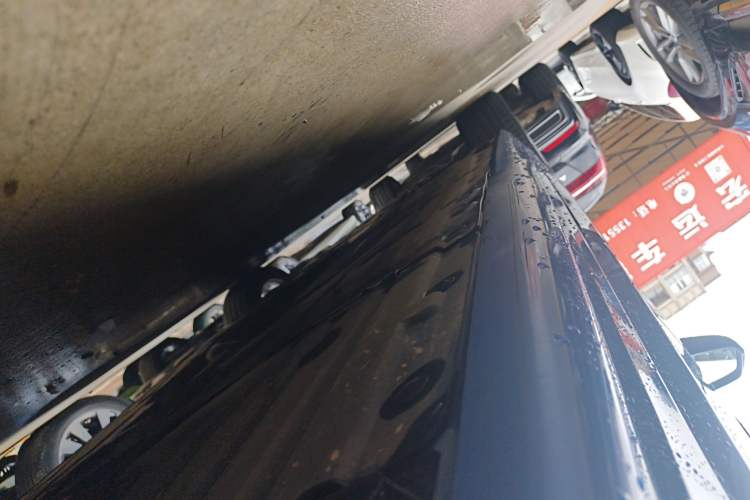 Used BMW 3 Series 2019 320Li M Sport Package Left Side Sill