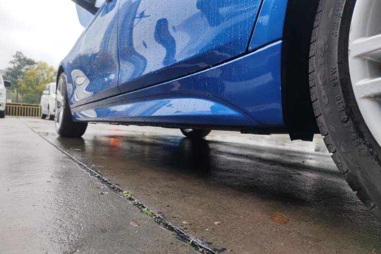 Used BMW 3 Series 2019 320Li M Luxury Package Left Side Sill