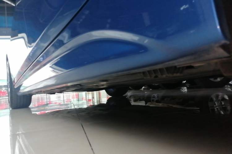 Used BMW 3 Series 2019 320Li M Sport Package Left Side Sill