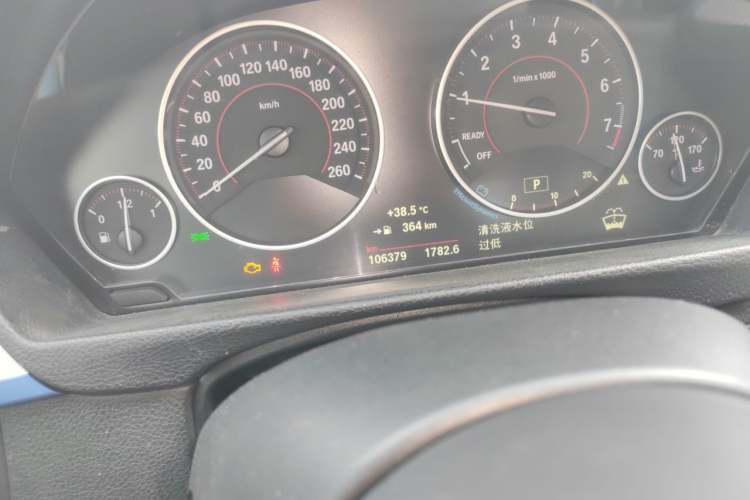Used BMW 3 Series 2019 320Li M Sport Package Odometer Close Up