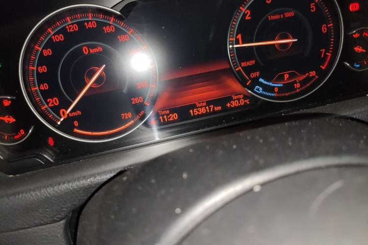 Used BMW 3 Series 2019 320Li M Luxury Package Odometer Close Up