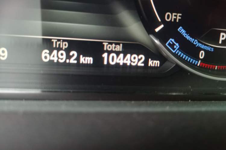 Used BMW 3 Series 2019 320Li M Luxury Package Odometer Close Up