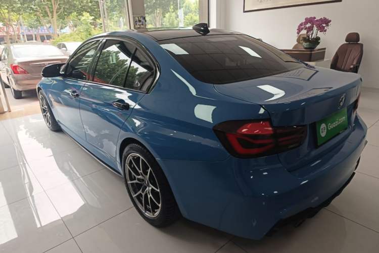 Used BMW 3 Series 2019 320i M Sport Night Edition Rear Left 45 Deg