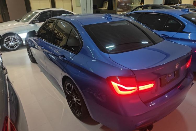 Used BMW 3 Series 2019 320i M Sport Night Edition Rear Left 45 Deg