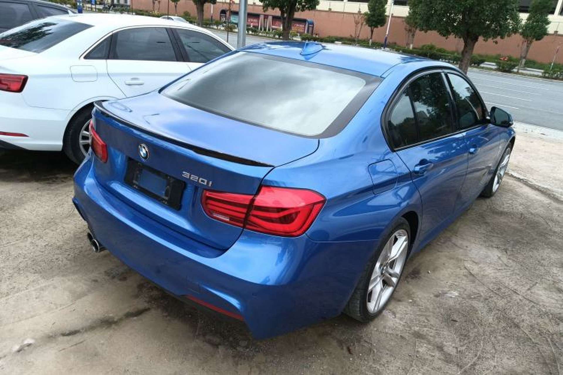 Used BMW 3 Series 2019 320i M Sport Package Rear Right 45 Deg