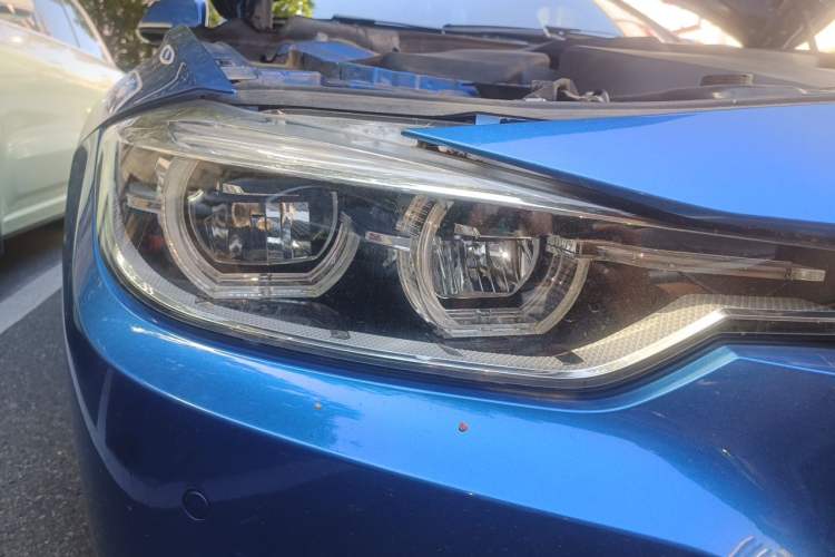 Used BMW 3 Series 2019 320Li M Sport Package Right Front Headlight
