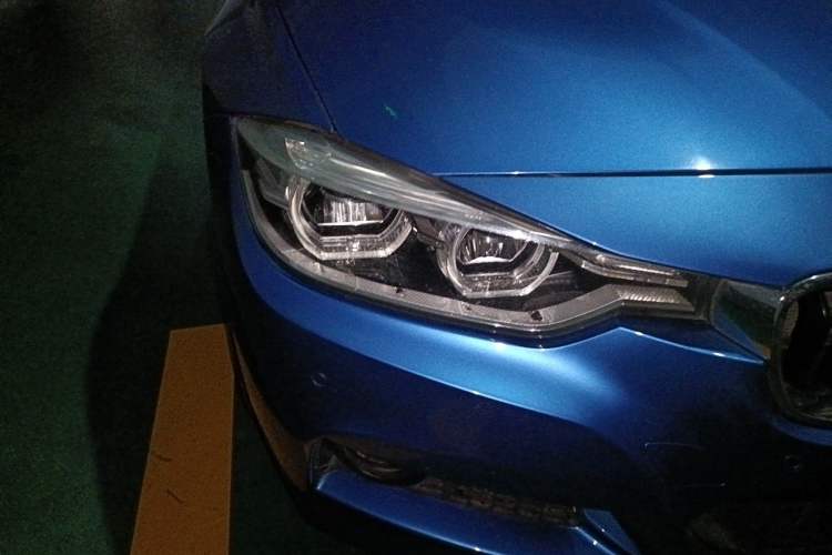 Used BMW 3 Series 2019 320Li M Sport Package Right Front Headlight