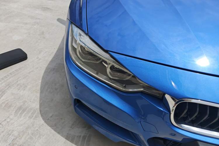 Used BMW 3 Series 2019 320i M Sport Package Right Front Headlight