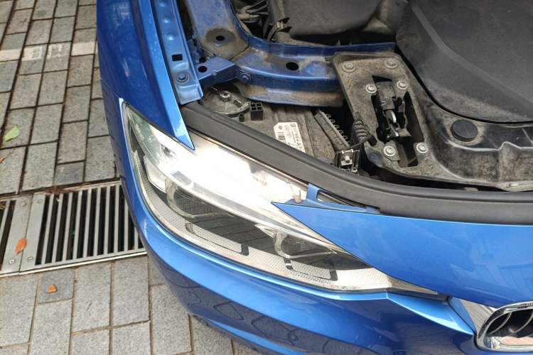 Used BMW 3 Series 2019 320Li M Sport Package Right Front Headlight