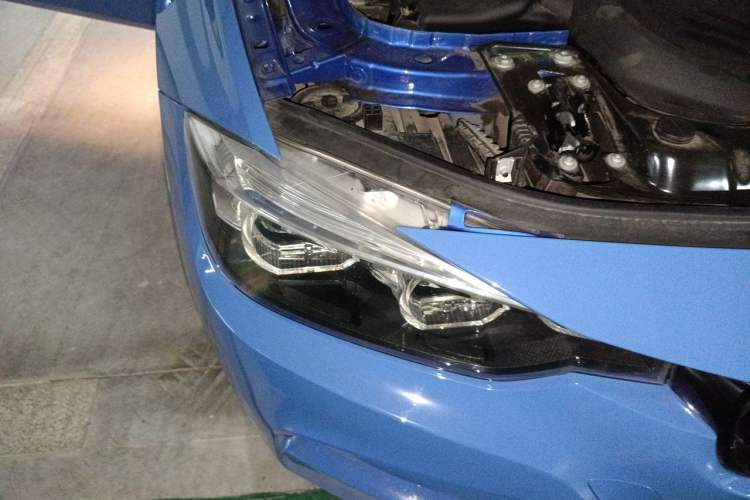 Used BMW 3 Series 2019 320i M Sport Night Edition Right Front Headlight
