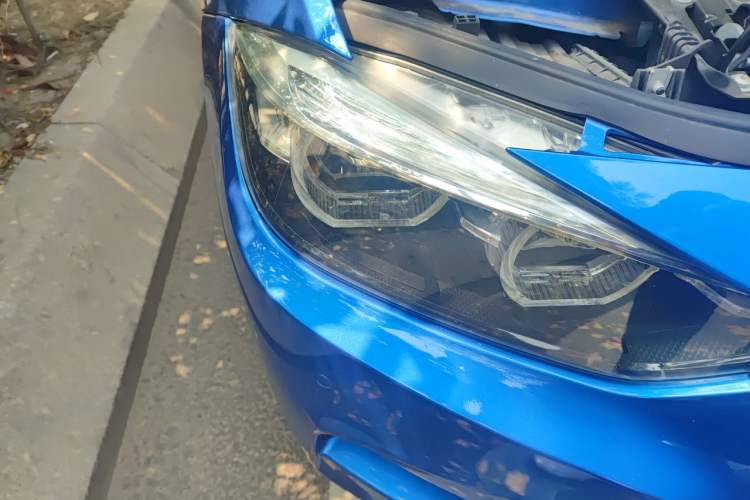 Used BMW 3 Series 2019 320i M Sport Night Edition Right Front Headlight