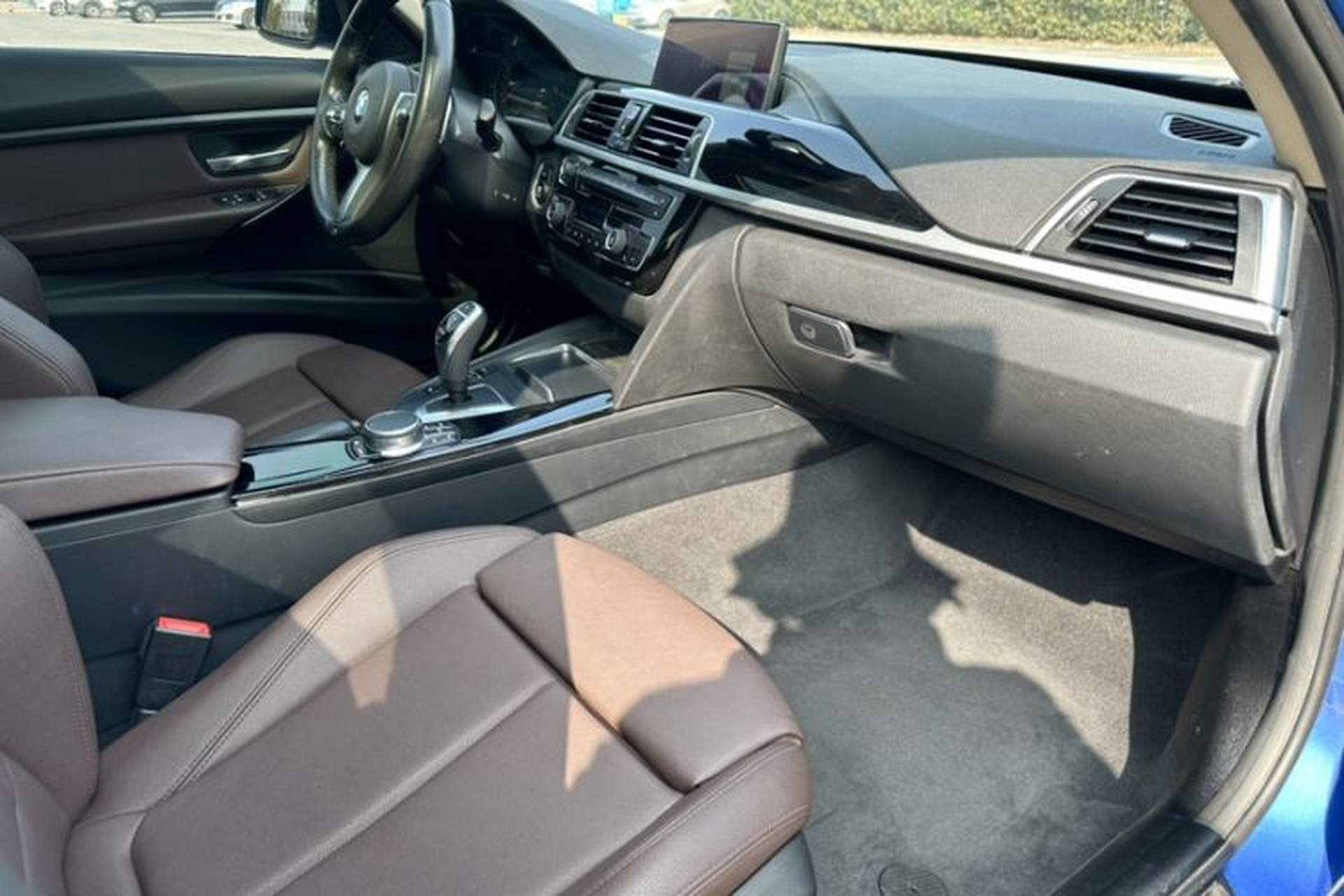 Used BMW 3 Series 2019 320Li M Sport Package Right Front Seat