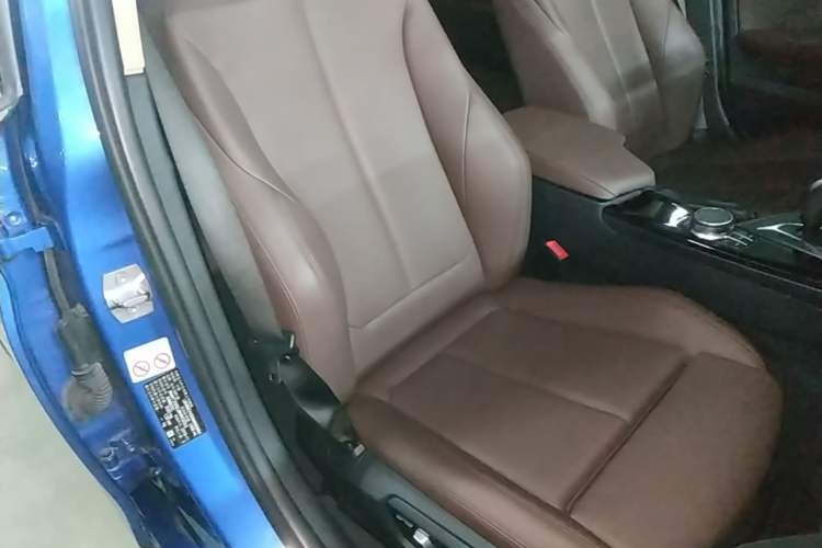 Used BMW 3 Series 2019 320Li M Sport Package Right Front Seat