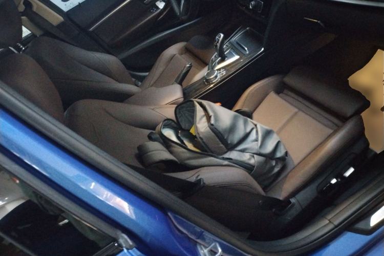 Used BMW 3 Series 2019 320Li M Sport Night Edition Right Front Seat