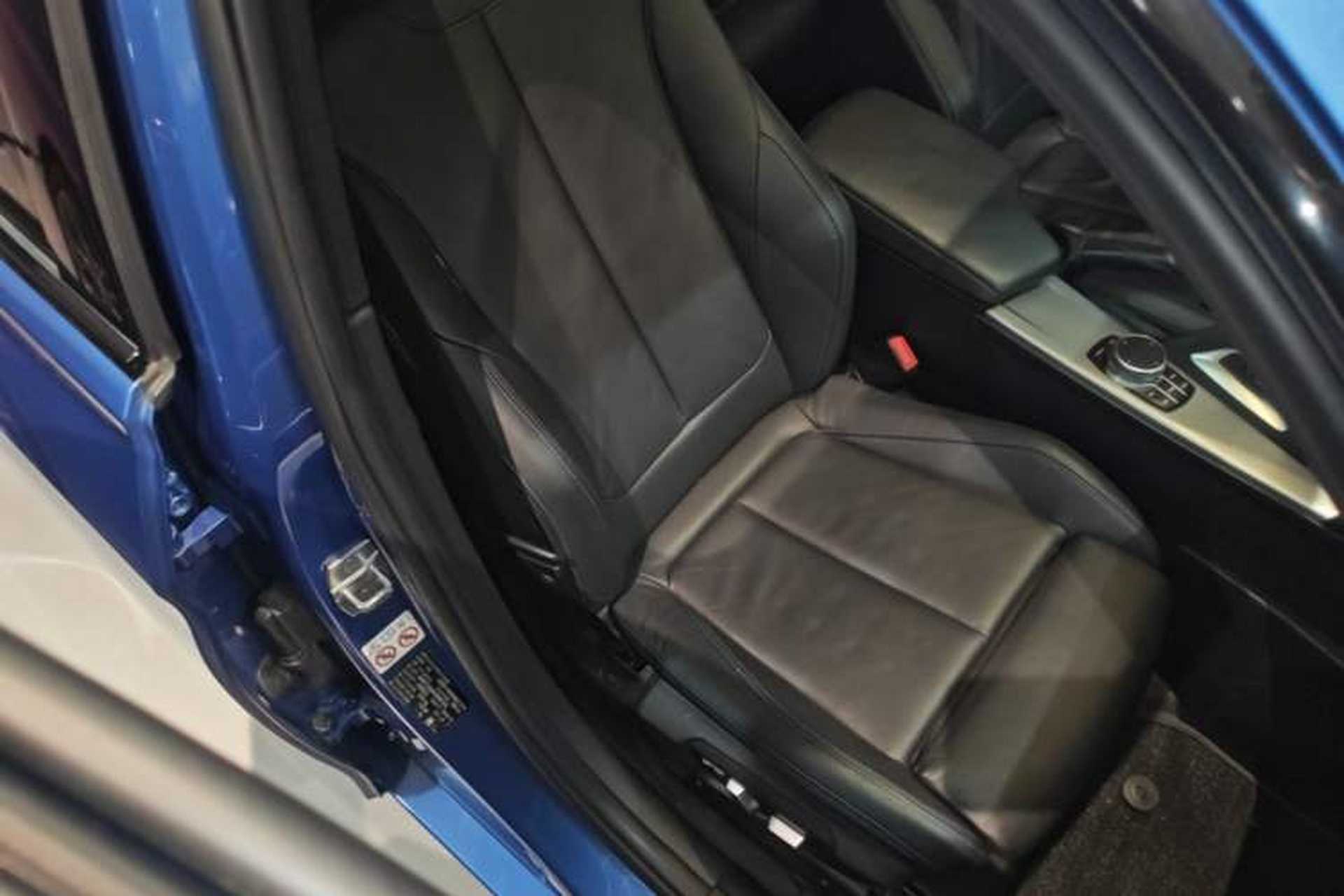 Used BMW 3 Series 2019 320i M Sport Night Edition Right Front Seat