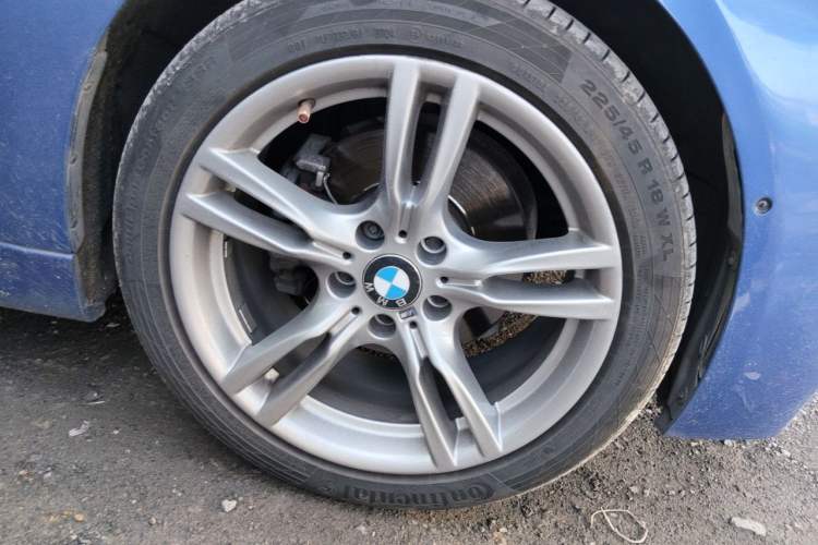 Used BMW 3 Series 2019 320Li M Sport Night Edition Right Front Wheel Hub