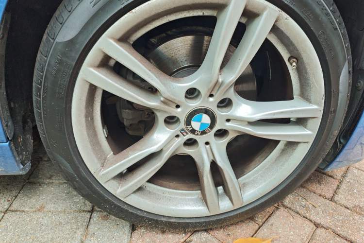 Used BMW 3 Series 2019 320Li M Luxury Package Right Front Wheel Hub