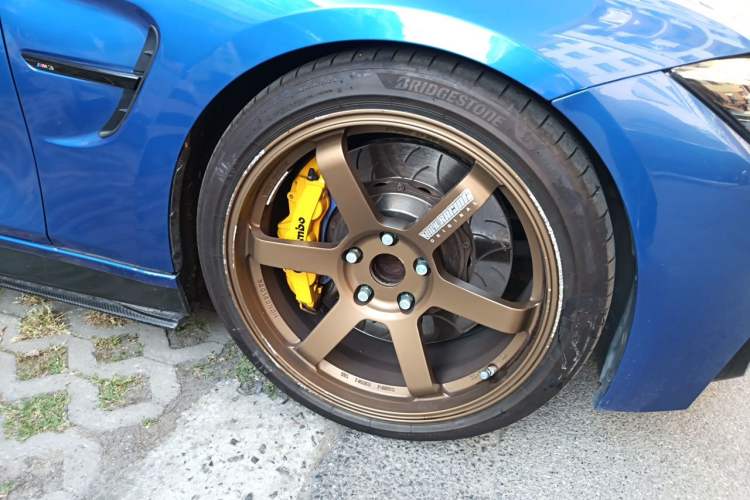 Used BMW 3 Series 2019 320i M Sport Night Edition Right Front Wheel Hub