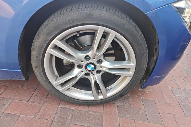 Used BMW 3 Series 2019 320Li M Sport Package Right Front Wheel Hub