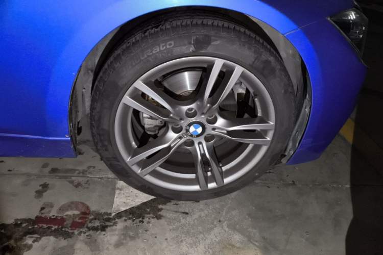 Used BMW 3 Series 2019 320Li M Sport Night Edition Right Front Wheel Hub