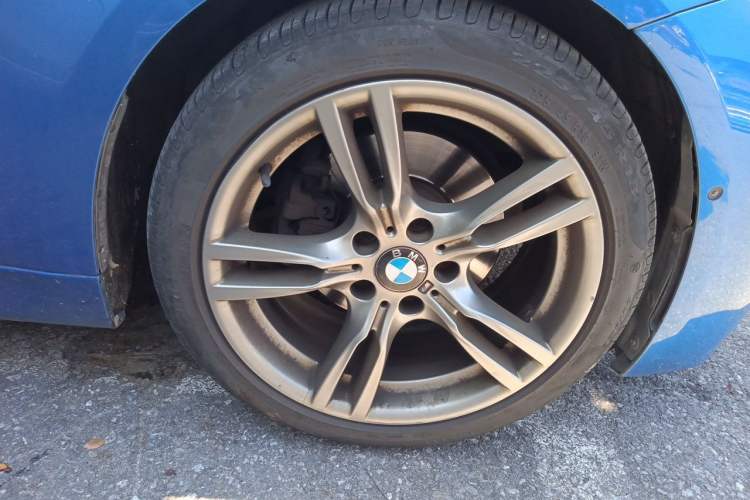 Used BMW 3 Series 2019 320Li M Sport Night Edition Right Front Wheel Hub