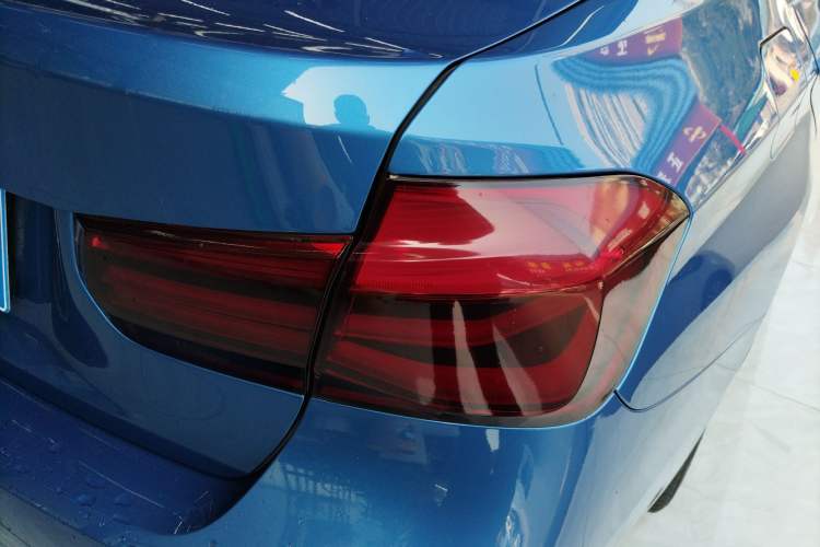 Used BMW 3 Series 2019 320i M Sport Package Right Rear Taillight
