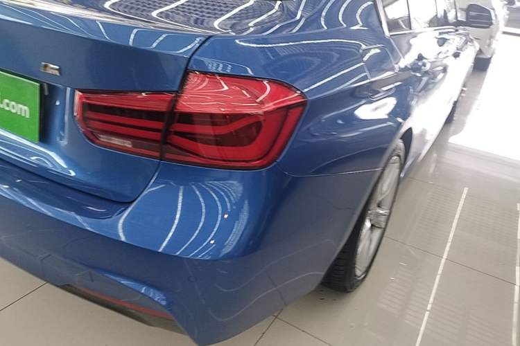Used BMW 3 Series 2019 320i M Sport Package Right Rear Taillight