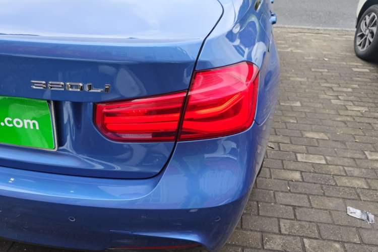 Used BMW 3 Series 2019 320Li M Sport Package Right Rear Taillight