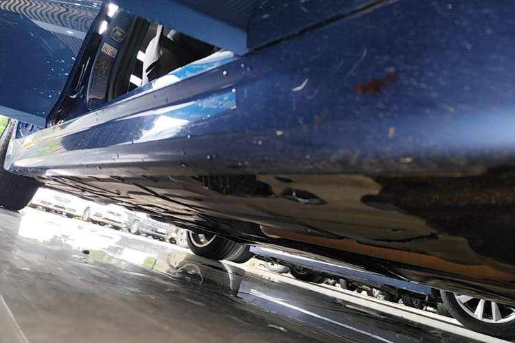 Used BMW 3 Series 2019 320Li M Sport Package Right Side Sill