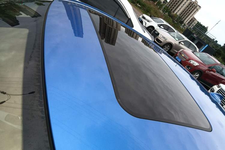 Used BMW 3 Series 2019 320i M Sport Package Roof