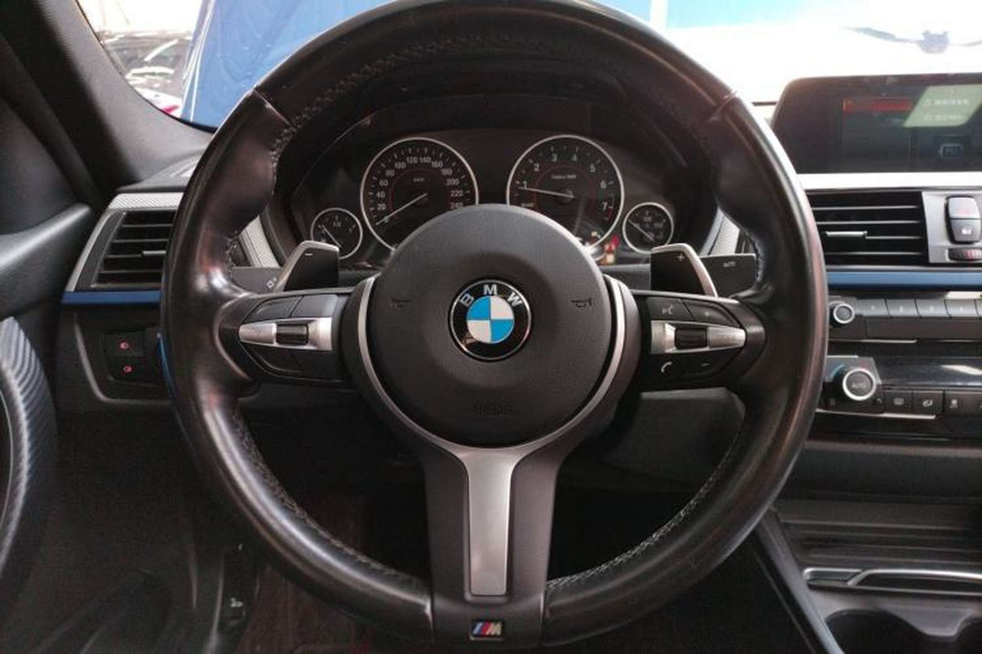Used BMW 3 Series 2019 320i M Sport Package Steering Wheel