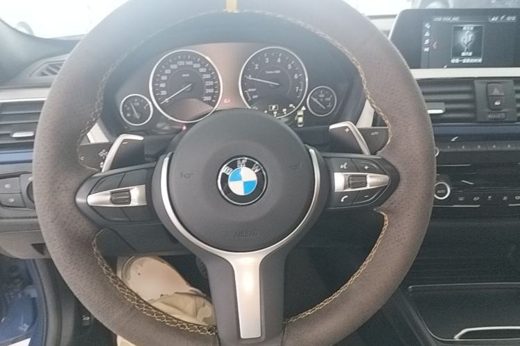 Used BMW 3 Series 2019 320i M Sport Package Steering Wheel