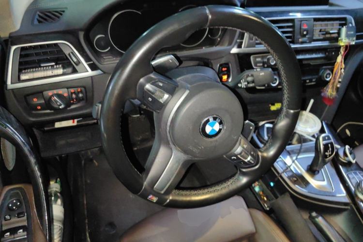 Used BMW 3 Series 2019 320Li M Sport Night Edition Steering Wheel