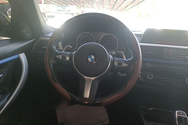 Used BMW 3 Series 2019 320i M Sport Package Steering Wheel