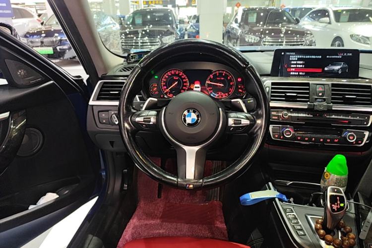Used BMW 3 Series 2019 320Li M Sport Night Edition Steering Wheel